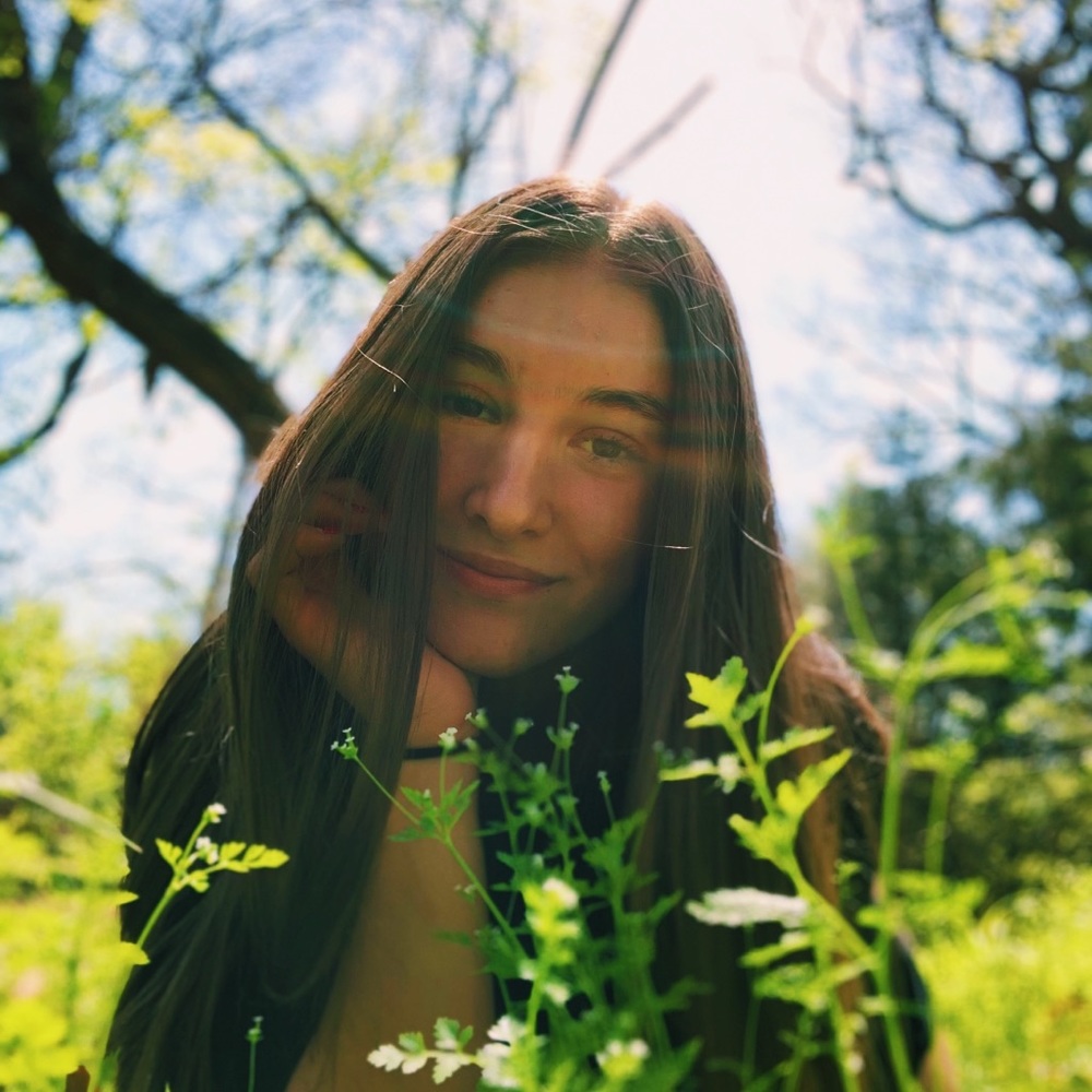 Meet your Posher, Abi